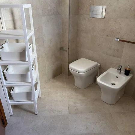 Casa Nzina Daire Granitola